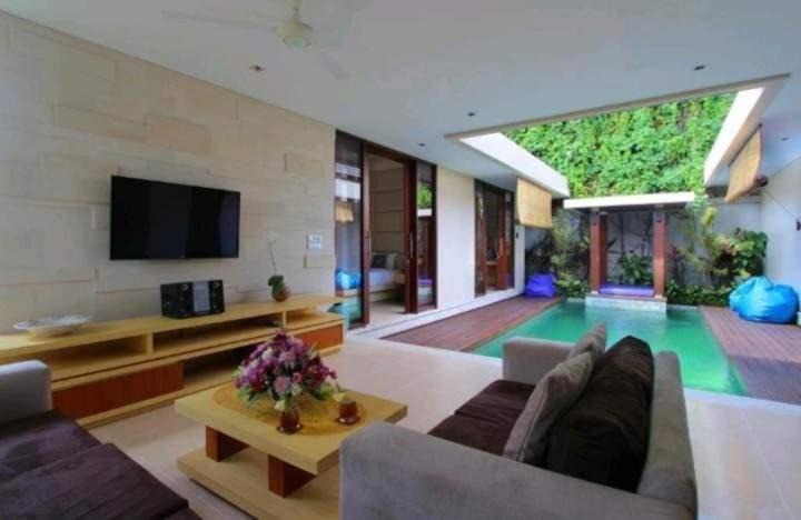 Amazing Ez Badung Villa *