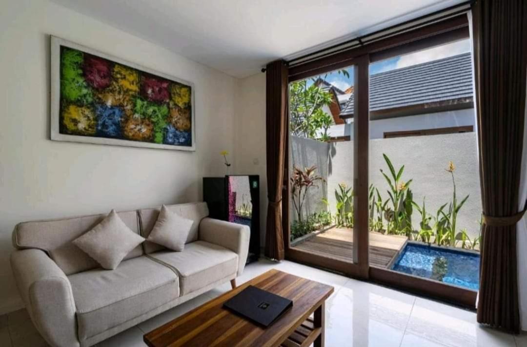 Amazing Ez Badung Villa